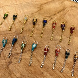 Minimalist macrame and brass hair jewelry - Braid/dread jewelry, hair clips with natural stones