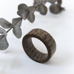Anello in carta riciclata per uomo, regalo di carta per il primo anniversario di matrimonio, gioielli riciclati per lui, anelli da uomo boho