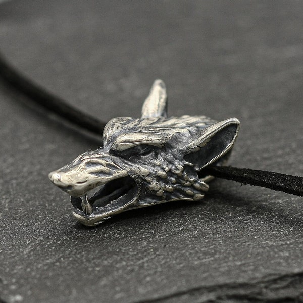 Pendentif Fenrir Wolf, collier nordique viking en argent.