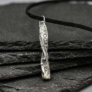 Collar de runas vikingas, colgante de barra retorcida, joyas personalizadas