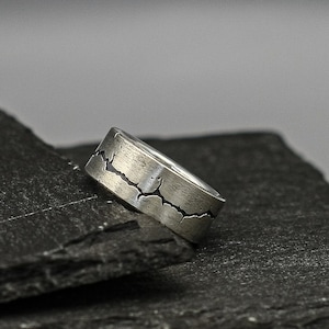 Silver crack ring, men ring band, cleft ring, brutalist ring