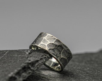 Sterling silver men ring, snake skin band, unique wedding ring