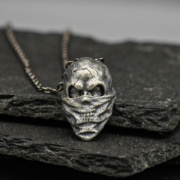 Sterling silver bikers skull pendant, gangster skull necklace