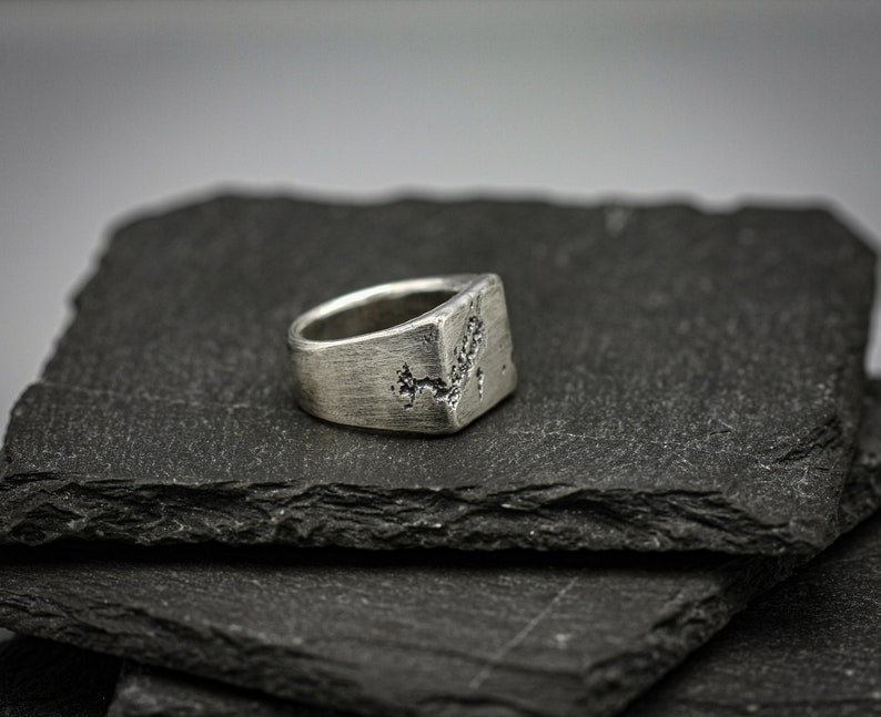 Rough fracture brutalist style band, silver signet ring 12 mm ring top width