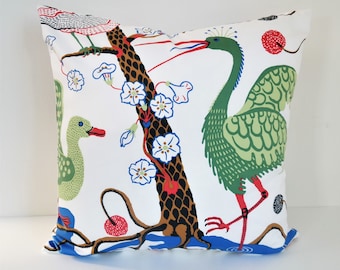 Double sided 20” pillow cover GREEN BIRDS made of Svenskt Tenn 100% linen, for pillow size (20”x20”) 50x50 cm. Design Josef Frank