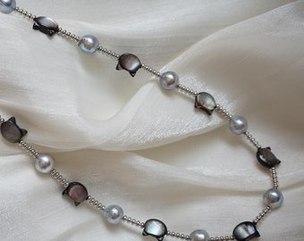 Silver Blue Japanese Akoya Baroque Pearl Necklace Tahitian Black Lip Shell Cat Face Statement Necklace Saltwater Pearls