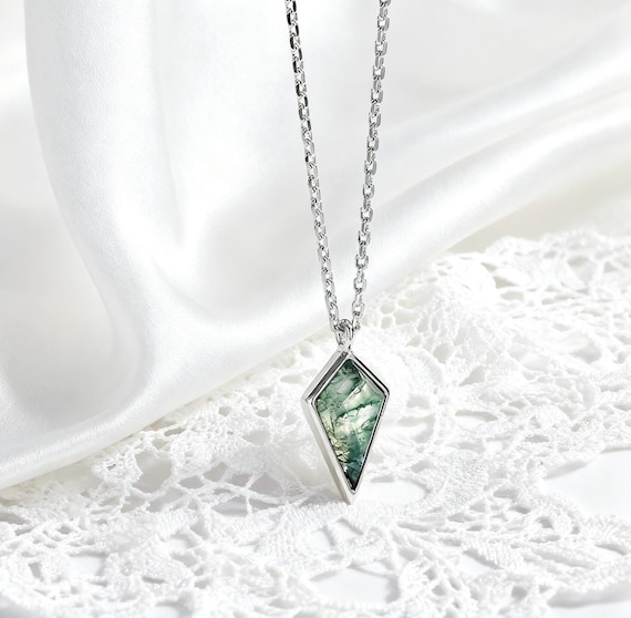Sterling Silver Moss Agate Pendant Necklace, Nature Inspired Unique Natural Gemstone Necklace Wedding Jewelry