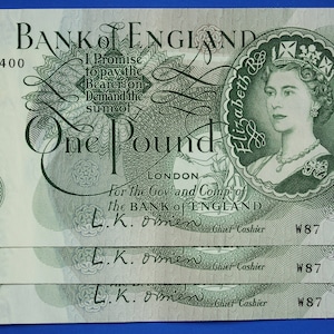 3x 1960 Bank of England One pound 1 pound, O&#39;Brien &quot;W87&quot; Elizabeth II banknotes CONSECUTIVE   [R06/25 30228]