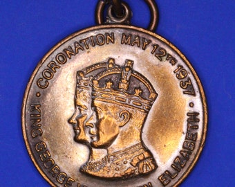 British Medal /Medallion - 1937 George VI Queen Elizabeth Coronation medal, 32mm     [09/23 28253]