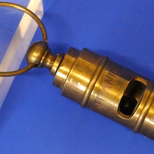 REPLICA REPRODUCTION Titanic whistle, White Star Line, S. Auld Maker Glasgow [VTITW]