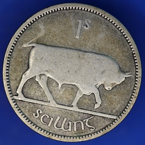 GENUINE 1939 Irish shilling Ireland EIRE coin, 75% silver, Bull Coin [12/24 31589]
