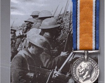 REPRODUCTION DE L'ESPECE Médaille De Guerre Britannique 1914 1919 Médaille Miniature De La Première Guerre Mondiale 18 Mm *[CMBWM] - France