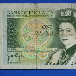 1978 Bank of England One pound 1 pound JB Page Prefix &quot;Z66&quot; banknotes, Elizabeth II            [R07/25 30609]
