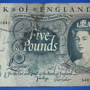 1967 Billet de cinq livres de la Banque d'Angleterre, préfixe Fforde « 54E » [26/07/35404]
