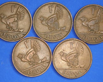 Echte Sammlung Irish Penny 1d EIRE Irland Münzen, verschiedene Daten [25.9.33175]