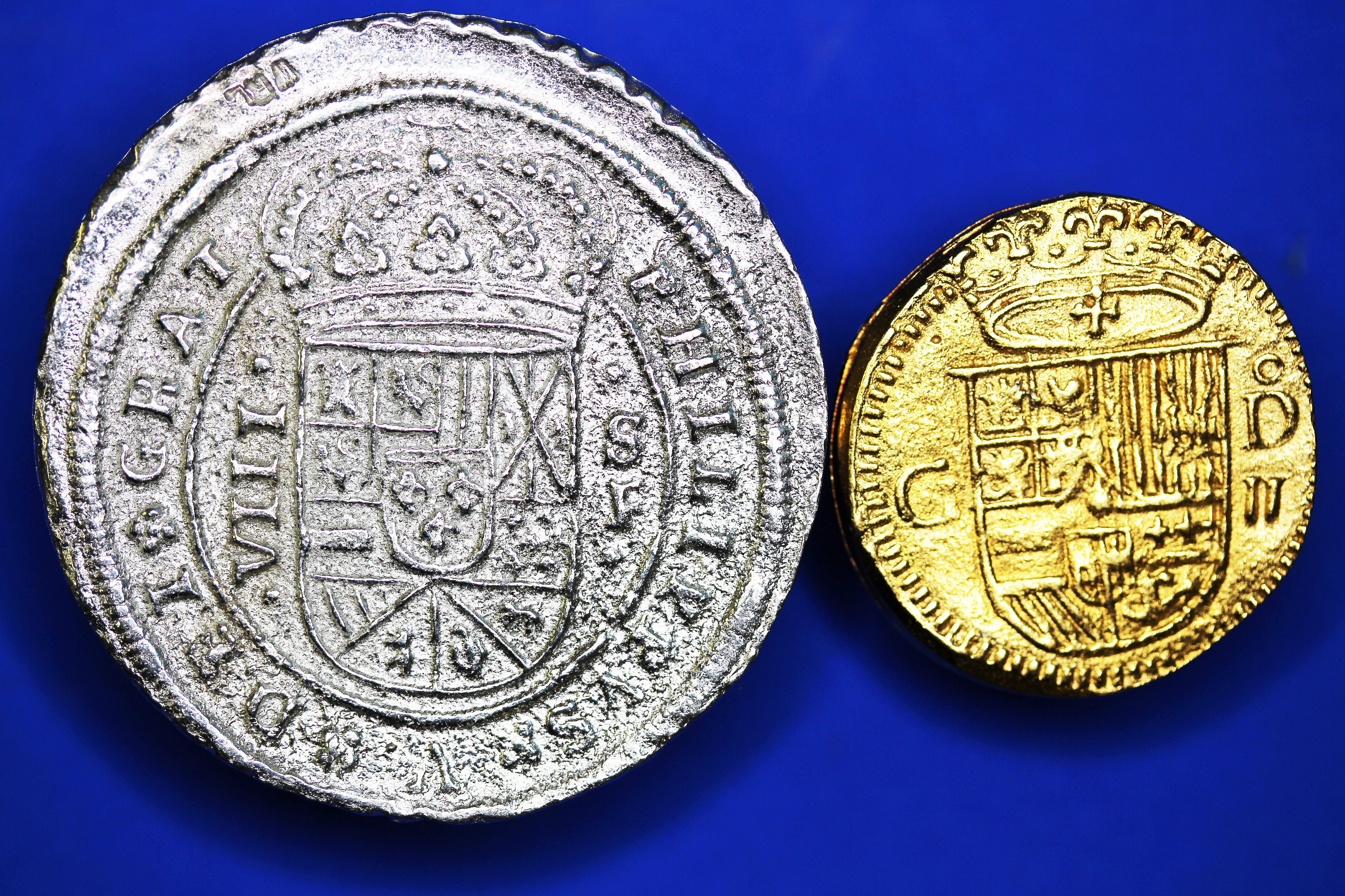 REPRODUCTION, Replica - Gold Doubloon Spanish Colonial 2