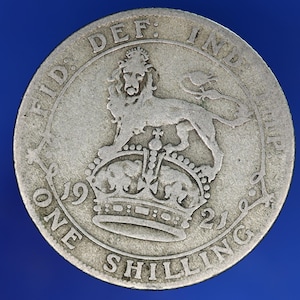 GENUINE British Coin -  1921 George V One Shilling, 50% silver coin  [10/24 31292]