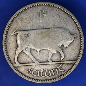 GENUINE 1940 Irish shilling Ireland EIRE coin, 75% silver, Bull Coin [12/24 31601]