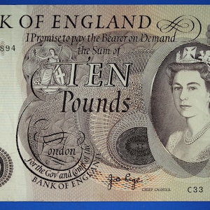 1971 Bank of England Ten pound 10 pound JB Page Prefix &quot;C33&quot; banknotes, Elizabeth II            [06/25 32827]