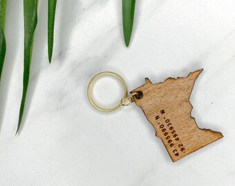 Personalized Minnesota Wood Engraved Keychain / MN Keychain / Minnesota Gift / Coordinates Keychain