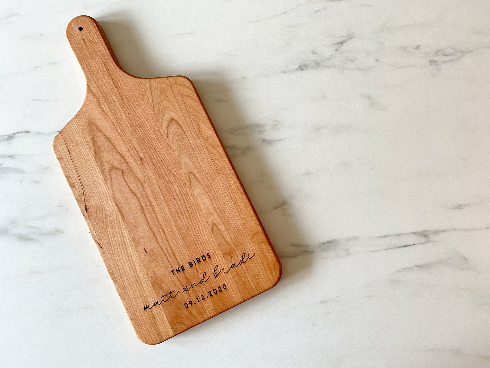 Personalized Wood Cutting Board With Handle / Wood Engraved Etsy