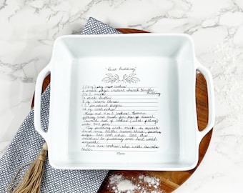 Personalized casserole dish, Hand written recipe, Favorite Recipe plate, engraved baking dish, Wall Display, Bridal shower gift,Gift for mom