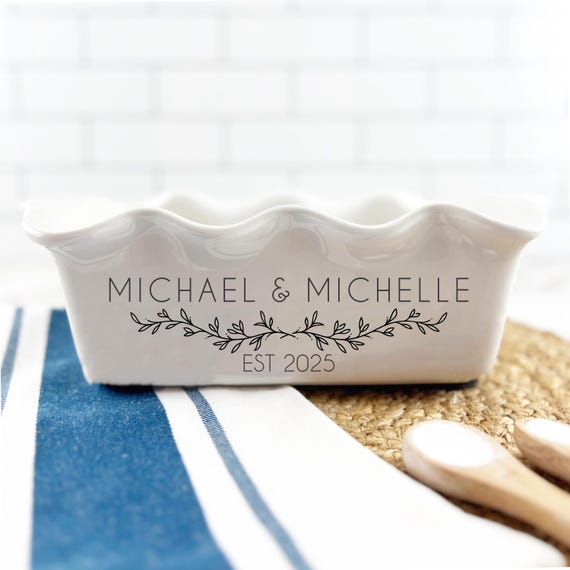 Personalized Loaf Pan – Custom Engraved Baking Dish – Newlywed