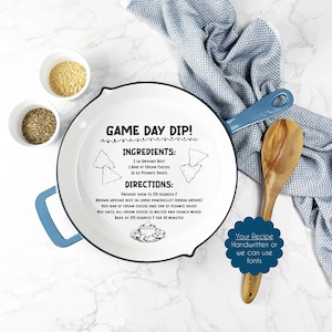 Personalized Cast Iron Skillet– Unique Pan with Handwritten Recipe Design – Chef Gift Idea, Keepsake Cookware, Rustic Accent for Home Cooks