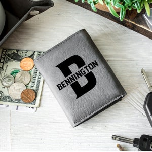 Personalized Mens Wallet | Trifold Mens Wallet | Leather Wallet | Fathers Day Gift | RFID Wallet | Gift for Dad | Leather Mens Wallet