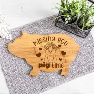 Funny farmhouse cutting board | pig cutting board | personalized | custom engraved