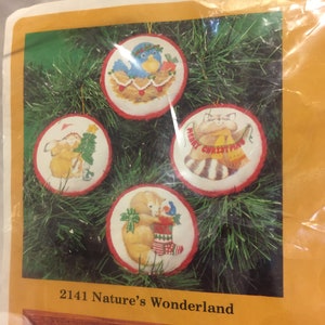 The Creative Circle, Christmas Nature's Wonderland Kit, Vintage Counted Cross Stitch,Nancy Carter, 2141, Christmas Animals, New in Package image 10