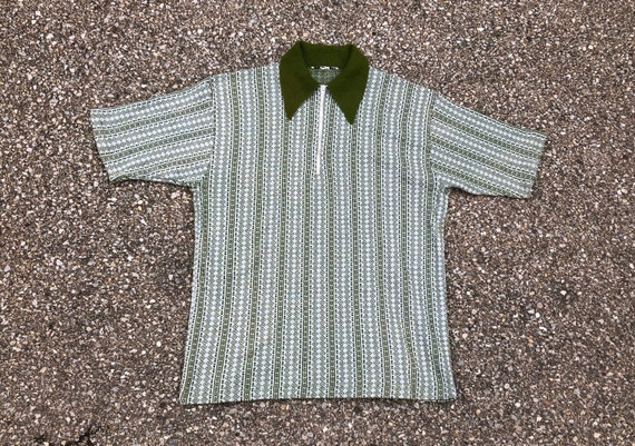 60s Short Sleeve Quarter Zip Shirt 1960s 1970s Mo