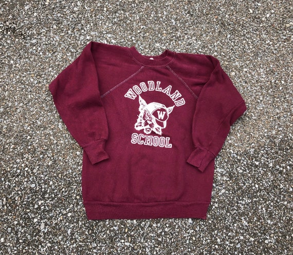 1960s Maroon Raglan Sleeve Sweatshirt Vintage 60s