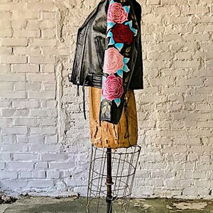 MADE TO ORDER / Custom Hand-Painted Roses on Genuine Leather Biker Jacket image 8