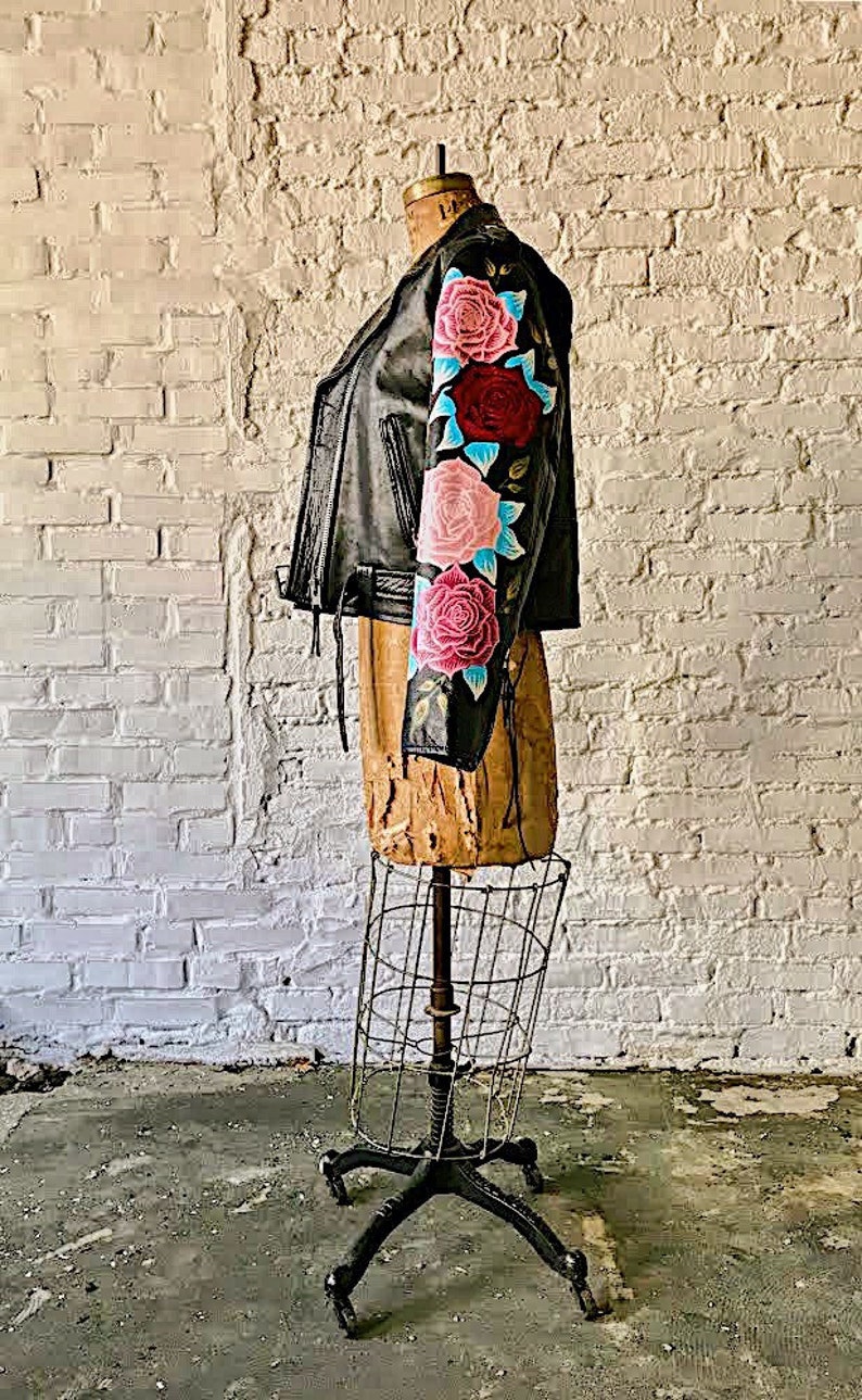 MADE TO ORDER / Custom Hand-Painted Roses on Genuine Leather Biker Jacket image 8