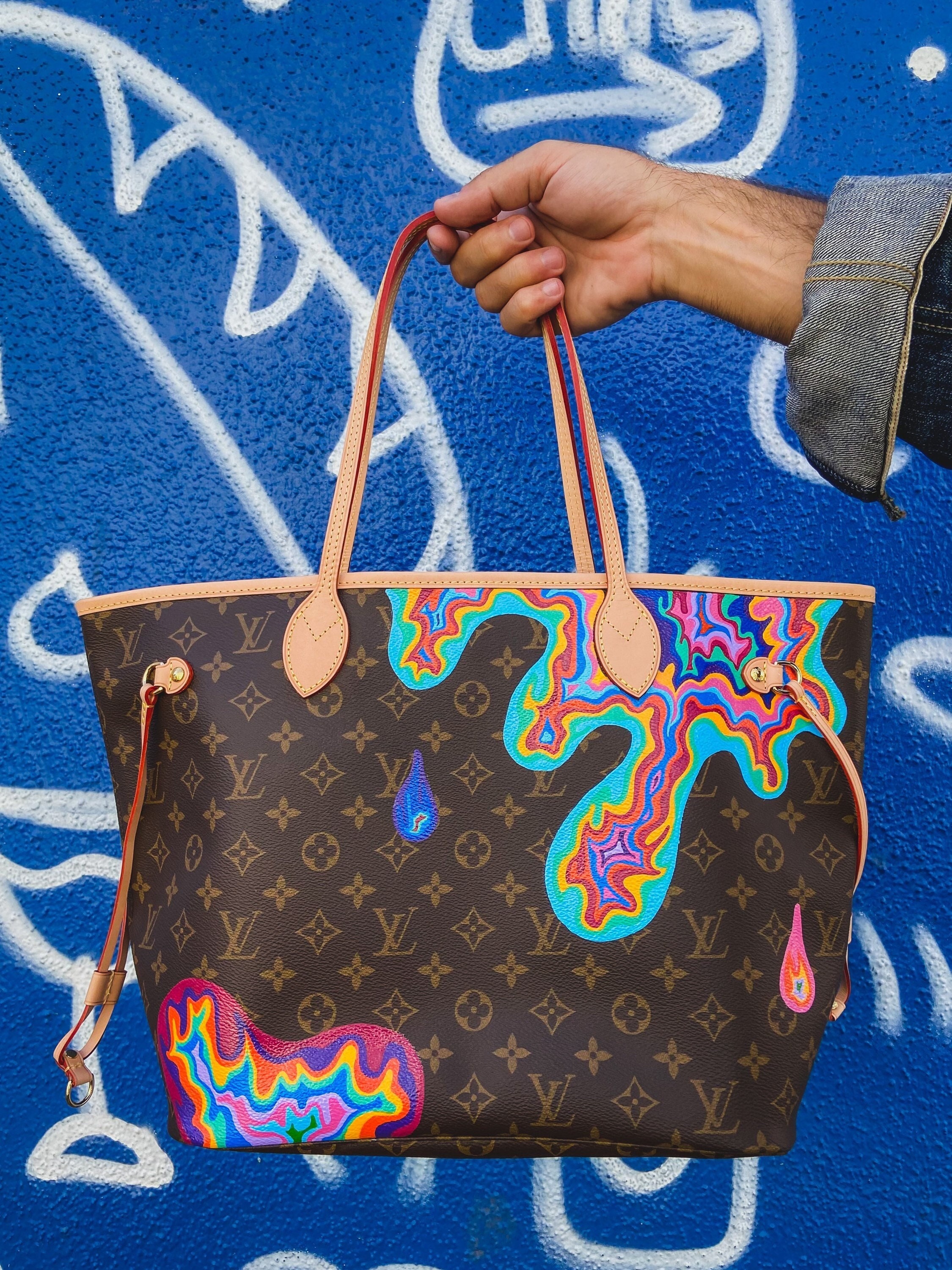 Louis Vuitton Neverfull: The Tote That is Truly Never Full, Handbags &  Accessories