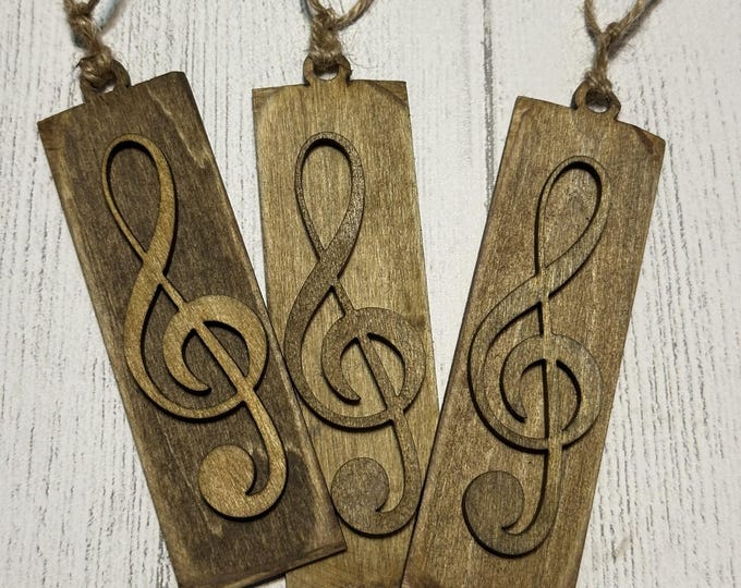 Rustic Wooden Treble Clef Ornaments Set of 3 – Handmade Music-Inspired Gift Tags or Holiday Tree Decorations for Music Lovers