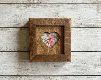 Reclaimed Quilt Fabric Heart – Rustic Wood Frame Magnet or Shelf Sitter