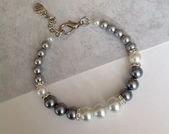 Collar elegante de perlas para perros y gatos, collar elegante blanco y gris para perros y gatos, joyería con detalles de diamantes de imitación y cuentas, accesorio para cachorros.