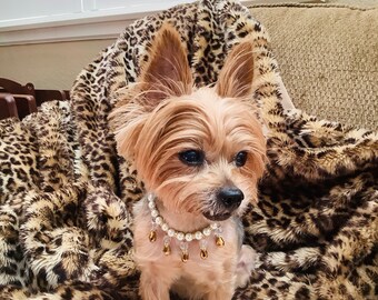 Elegant Pearl Dog Cat Jewelry with Gold Bling Beaded Pearl Pet Collar Necklace Wedding Bridal Ivory Pearl Puppy Dog Cat Collar Gold Accents