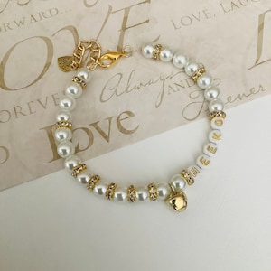 Elegant White Ivory Pearl Pet Collar Personalized Dog Cat Name Fancy Beaded Pearl Pet Jewelry Jingle Bell Charm Bling Gold Rhinestone Collar