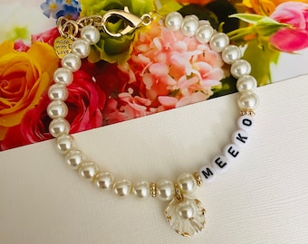 Personalized Pearl Pet Collar Necklace Pearl in a Shell Charm Bling Beaded Pet Jewelry Gold Accents Custom Puppy Kitty Accessories