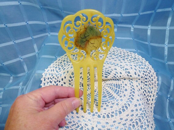 Vintage Celluloid/Plastic Ornate Hair Comb - image 8