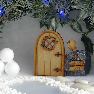 Festive Robin Wooden 3D Fairy Door Craft Kit with Holly Wreath, Robin & "Elves Only" Sign