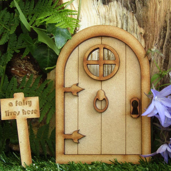 Fairy Castle Fairy Door Craft Kit - Three-dimensional Wooden Fairy Door Kit with Door Accessories & 'A Fairy Lives Here' Signpost