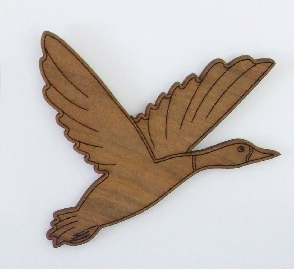 Gifts Alchemy Engraving Limited Flying Ducks Wooden Wall Art Set of Three Reversible Retro Wooden Flying Ducks for Wall Art includes Wall Hanging Kit Home Decor Gifts Alchemy Engraving Limited Flying Ducks Wooden Wall Art Set of Three Reversible Retro Wooden Flying Ducks for Wall Art includes Wall Hanging Kit Home Decor