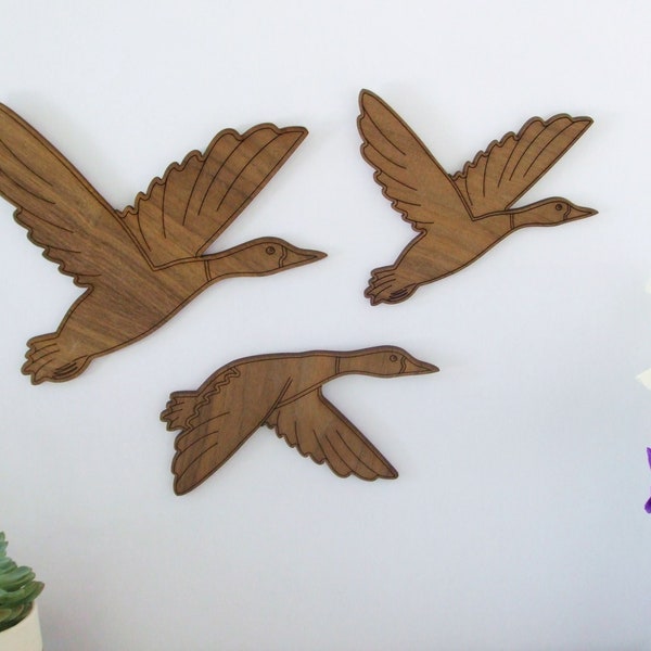 Flying Ducks Wooden Wall Art - Set of Three Reversible Retro Wooden Flying Ducks for Wall Art, Gifts, Home Decor - includes Wall Hanging Kit