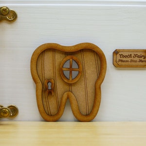 Tooth Fairy Wooden 3D Fairy Door Kit with 'Tooth Fairy Please Stop Here' Sign image 4