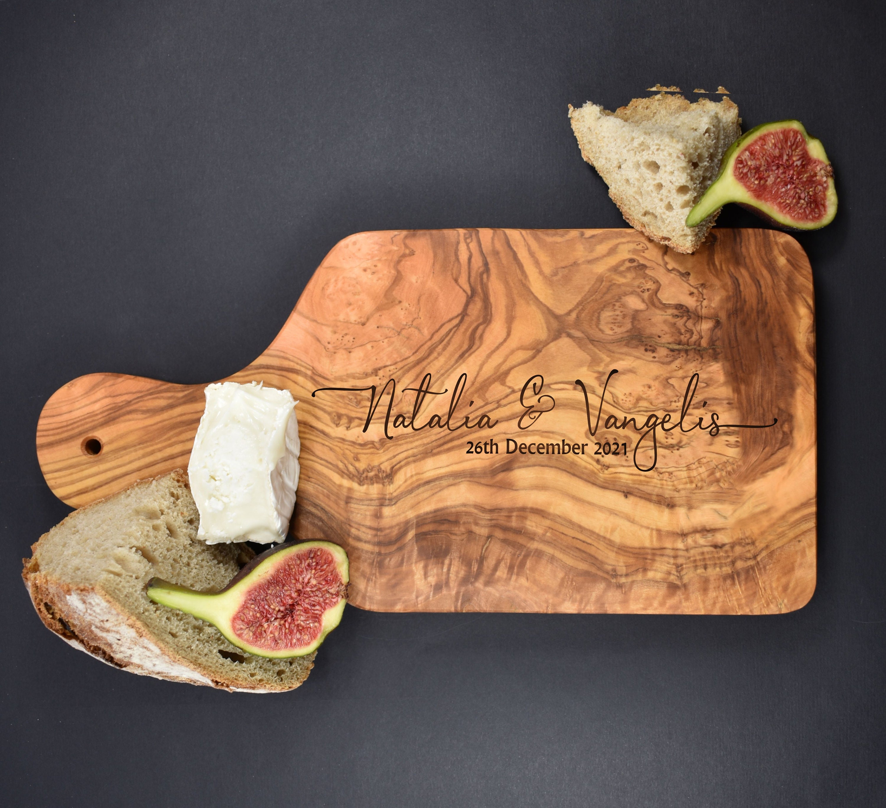 planche à découper personnalisée paysage en bois d'olivier pagaie rustique planche de service fromages mariage nouvelle maison cadeau charcuterie