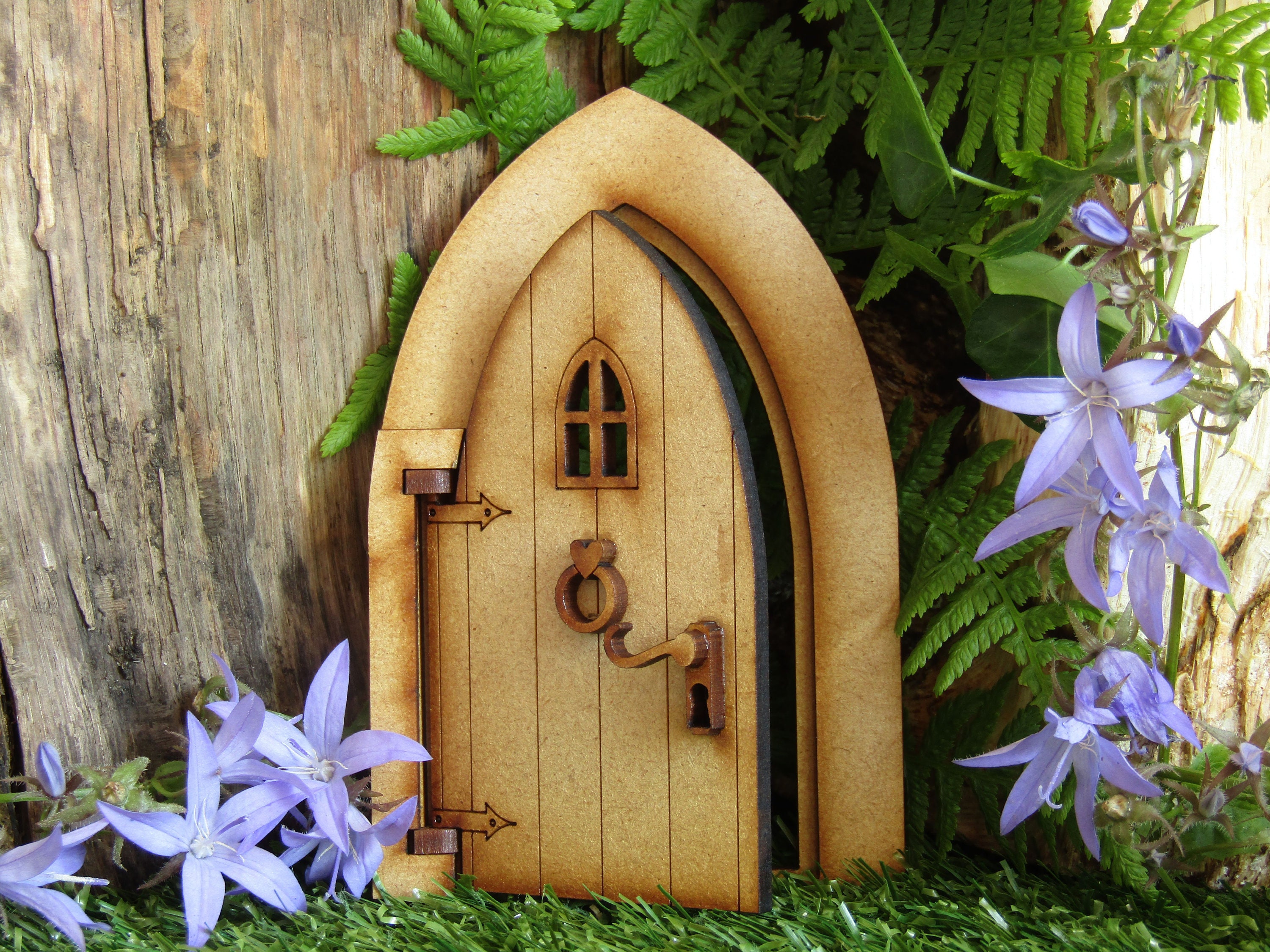 Qiguai Fairy Fairy House Open Fairy Door Aperture Craft Kit Decoration Accessories 3D Wooden Door Handmade DIY Crafts Outdoor Garden Decoration Creative Gifts 